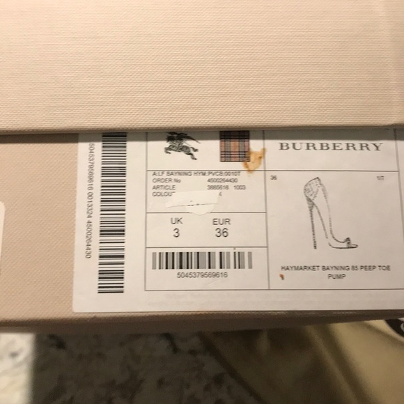 Authentic Burberry heels - Picture 6 of 7